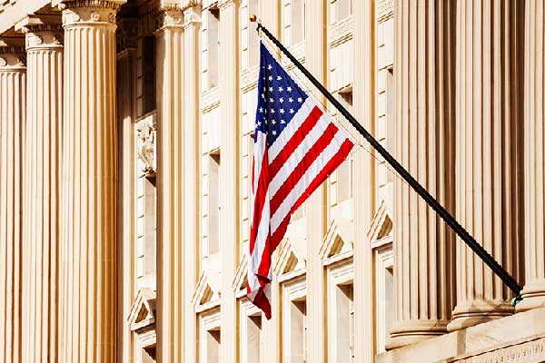 孙东：锚定国家“人工智能+”战略 多管齐下开拓“AI+制造”产业生态